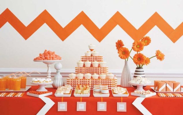 amy atlas dessert table