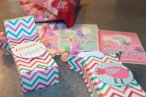 {FREE} Tweet Valentine's Day Printables! | Pizzazzerie