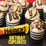 "Oh Henry" Candy Bar Birthday Cupcakes on pizzazzerie.com #birthday #cupcakes