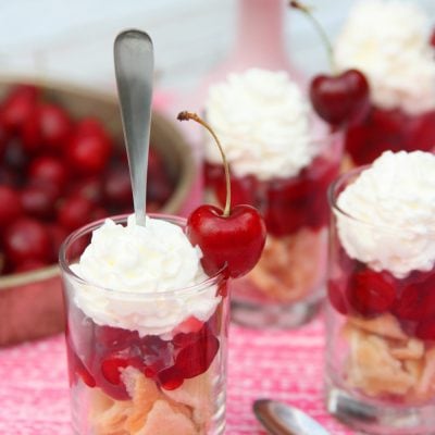 Delicious little cherry pie parfaits make the perfect summer dessert!
