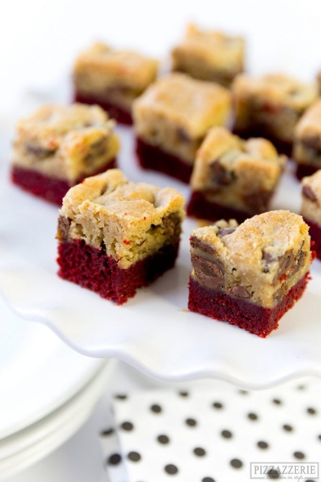 Red Velvet Chocolate Chip Cookie Bars | Pizzazzerie