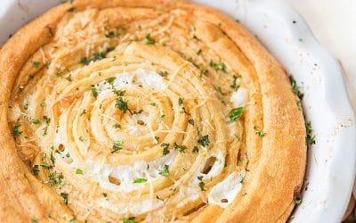Garlic Cheese Crescent Swirl
