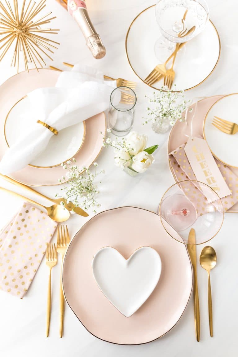 Valentine's Day Tablescape Place Setting Party