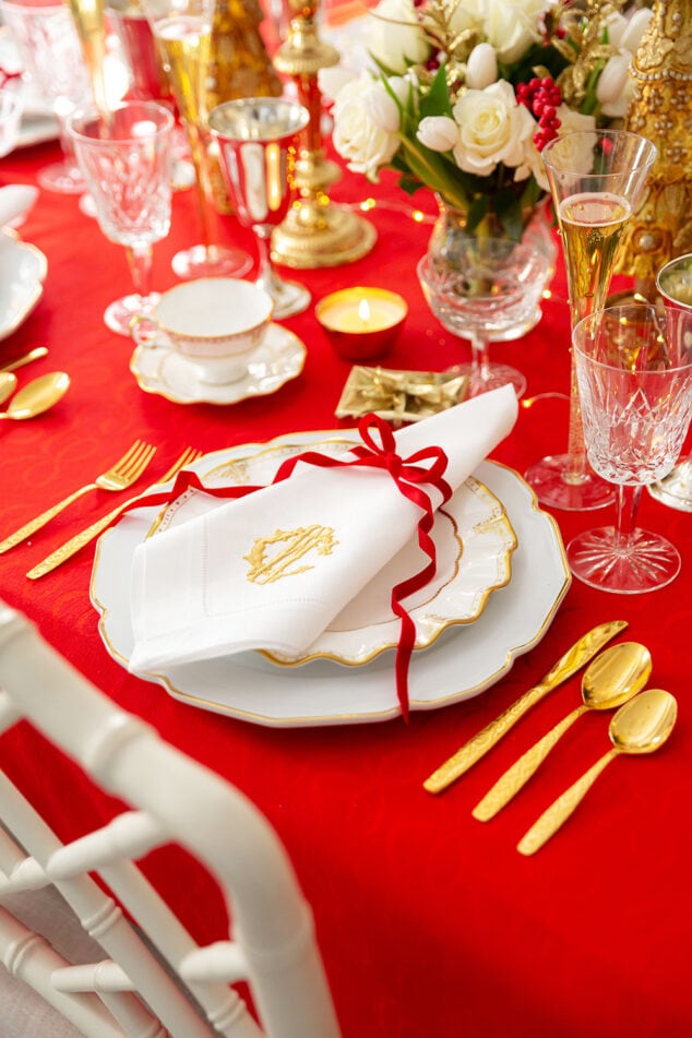 Bow Napkin Setting