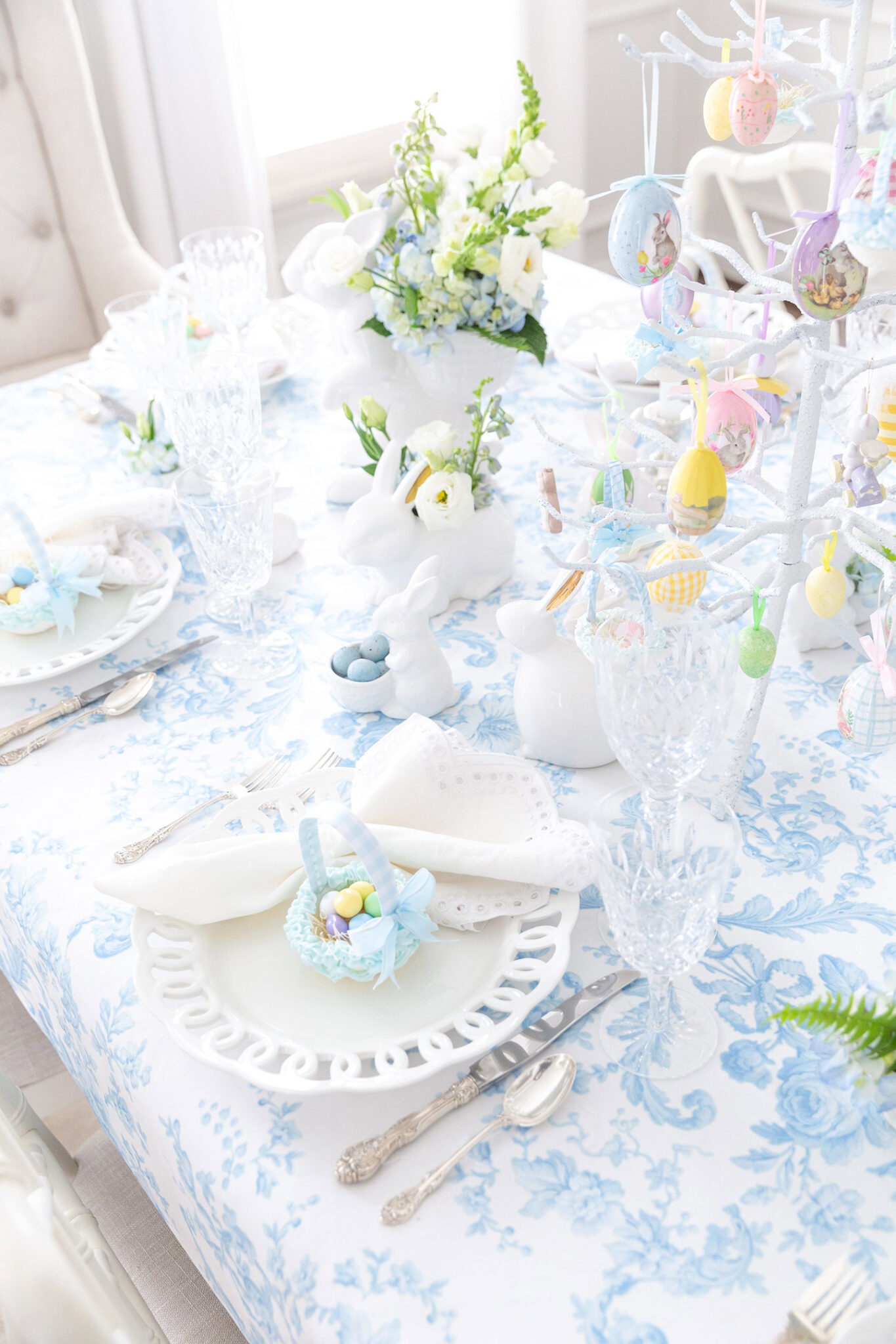 Blue and White Easter Tablescape with Charming Sugar Baskets - Pizzazzerie