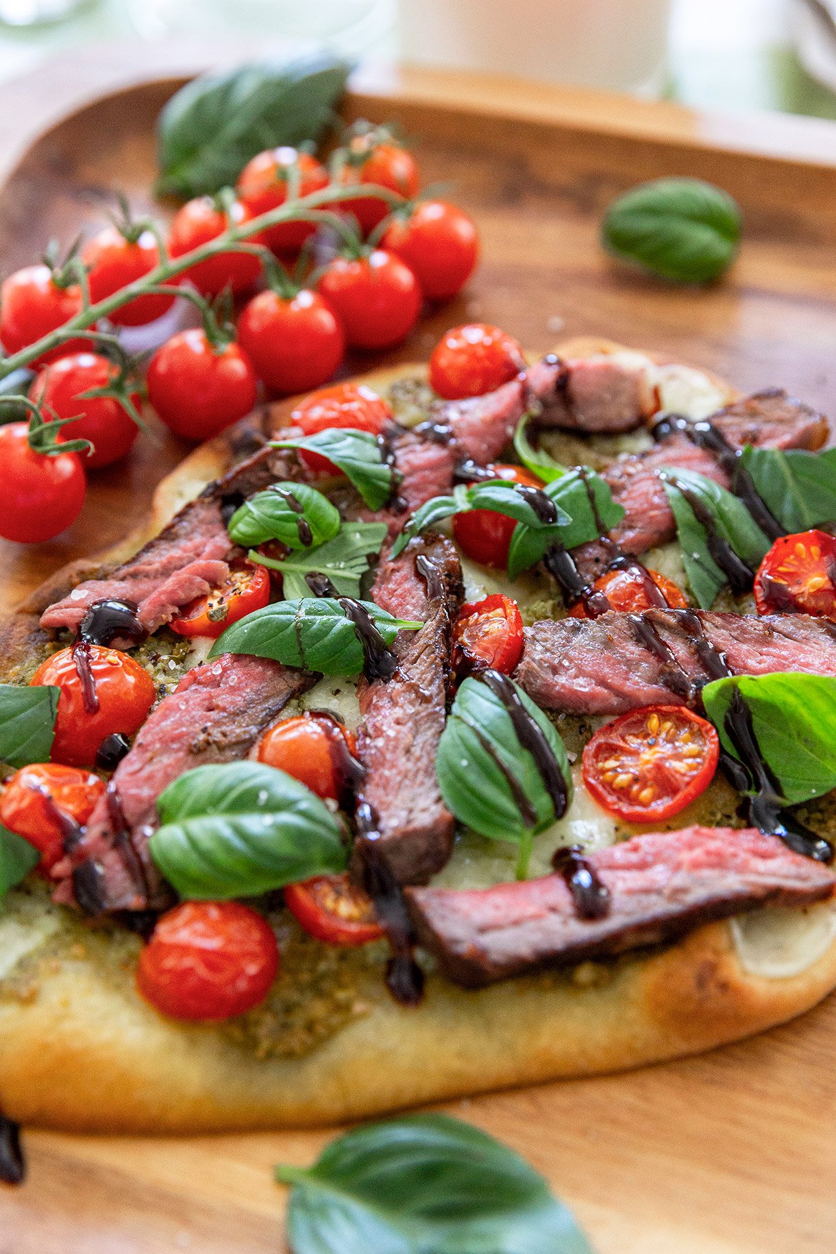 steak caprese flatbread