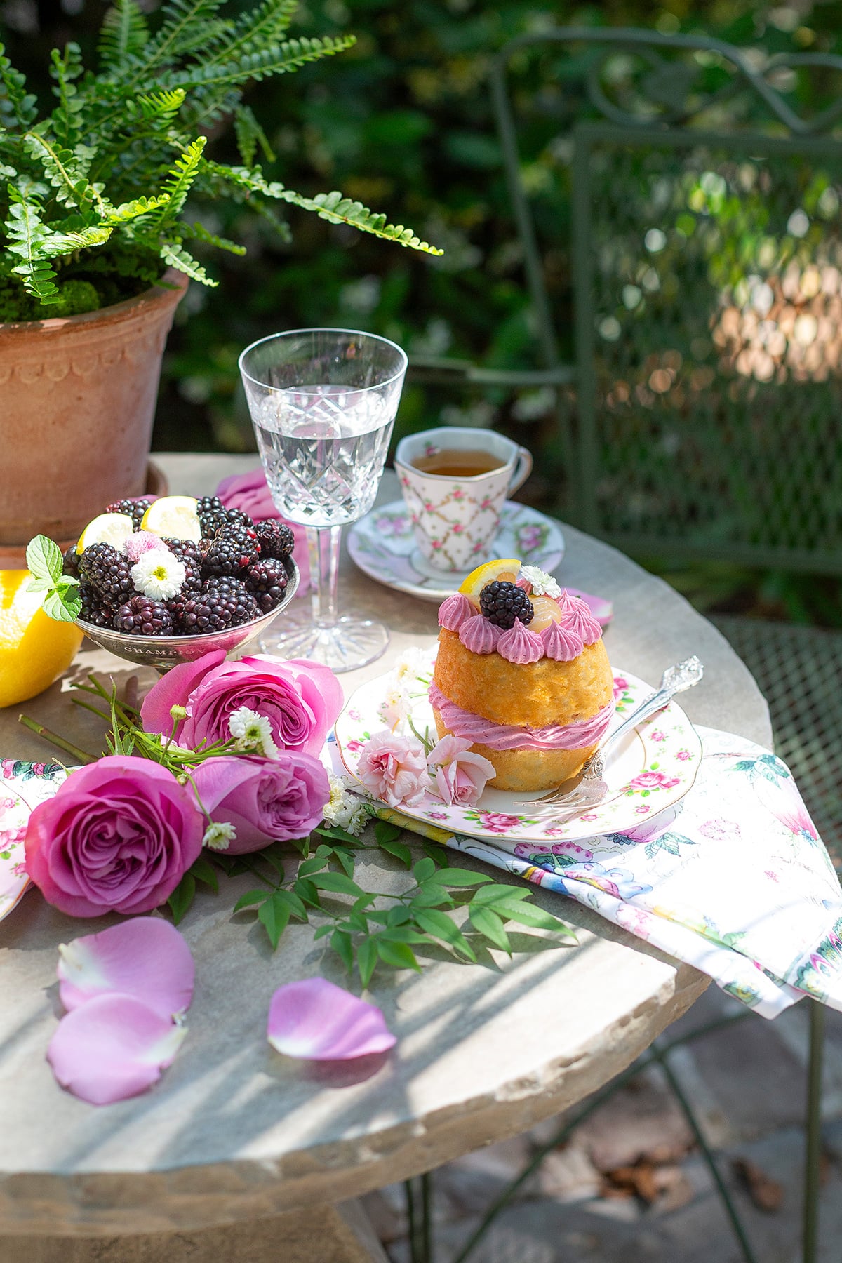 lemon blackberry mini cakes